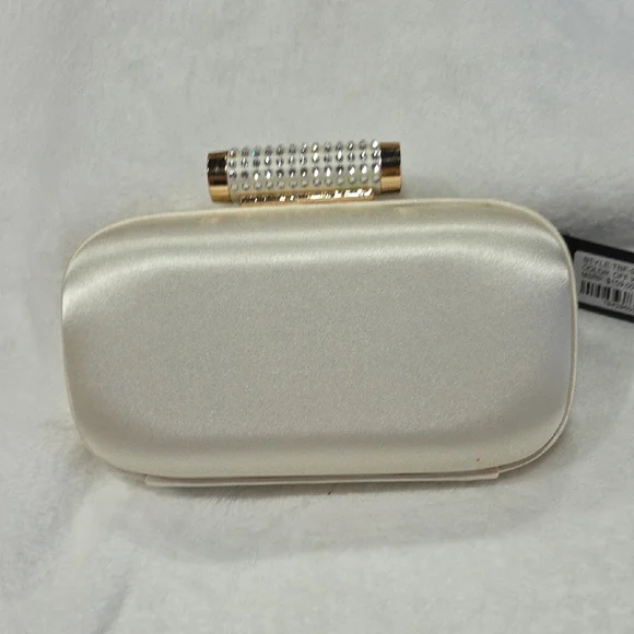 🌟Badgley Mischka Cream and Gold Clutch / Crossbody Vintage-Inspired Design🌟